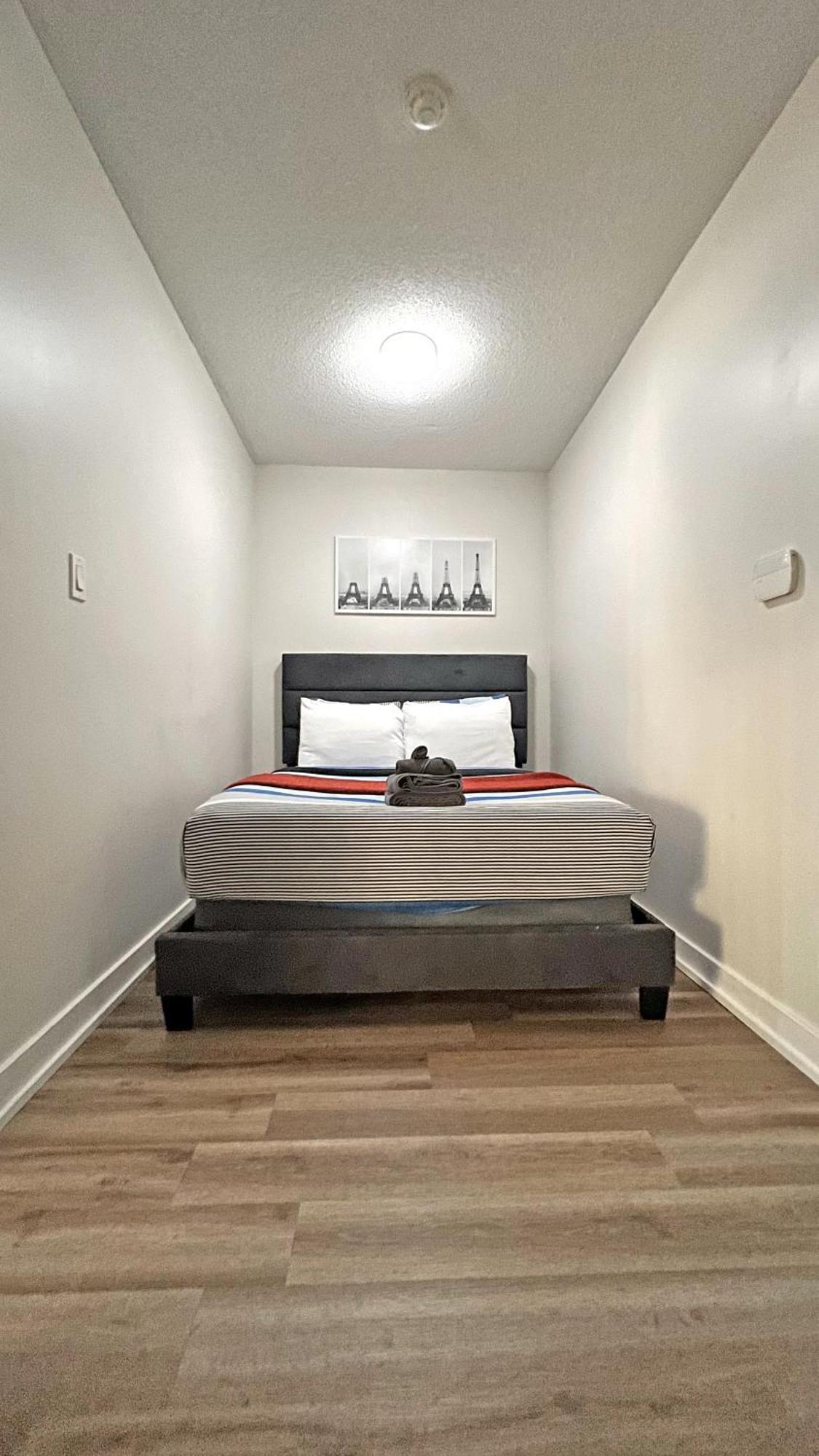Cozy Condo In Downtown Toronto + Free Parking Kültér fotó
